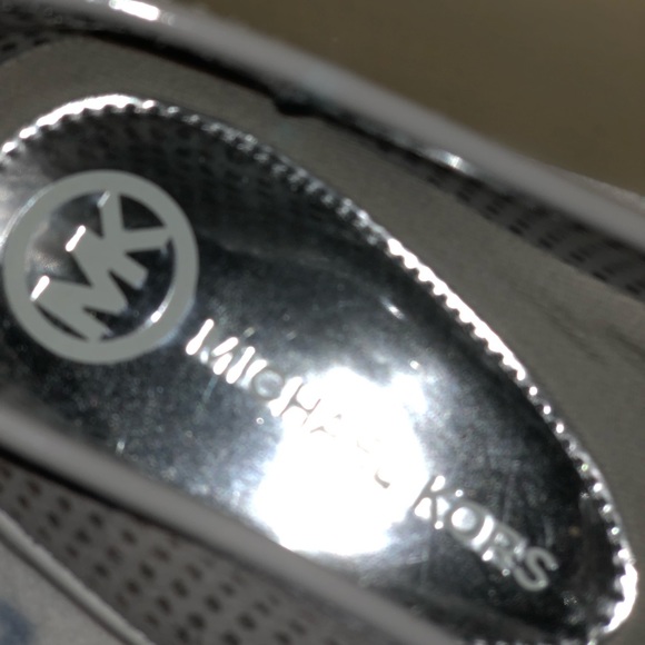 Micheal Kors Slip On Shoes - Picture 3 of 3
